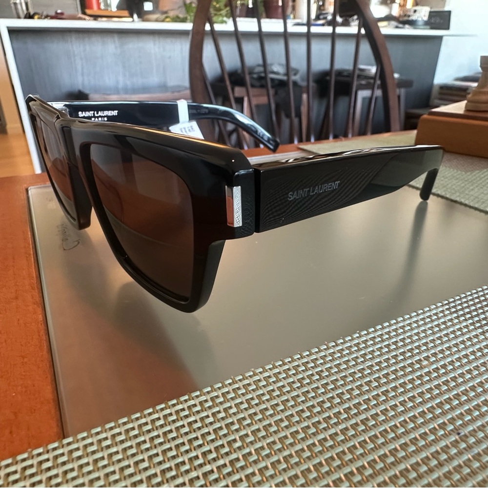 Saint Laurent Stylish Black Solid Square Sunglass… - image 6